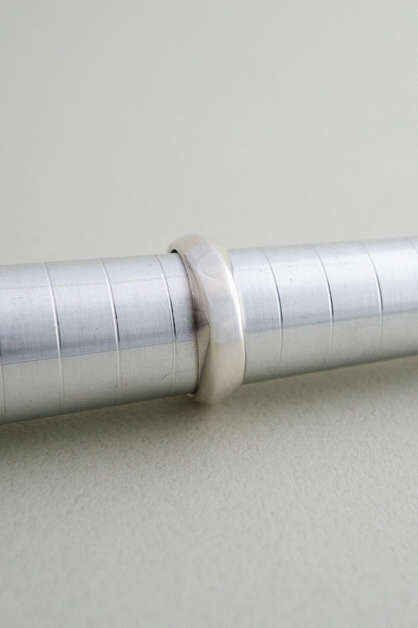 Tiffany & Co.｜Knife Edge Ring (1999) – Arphe