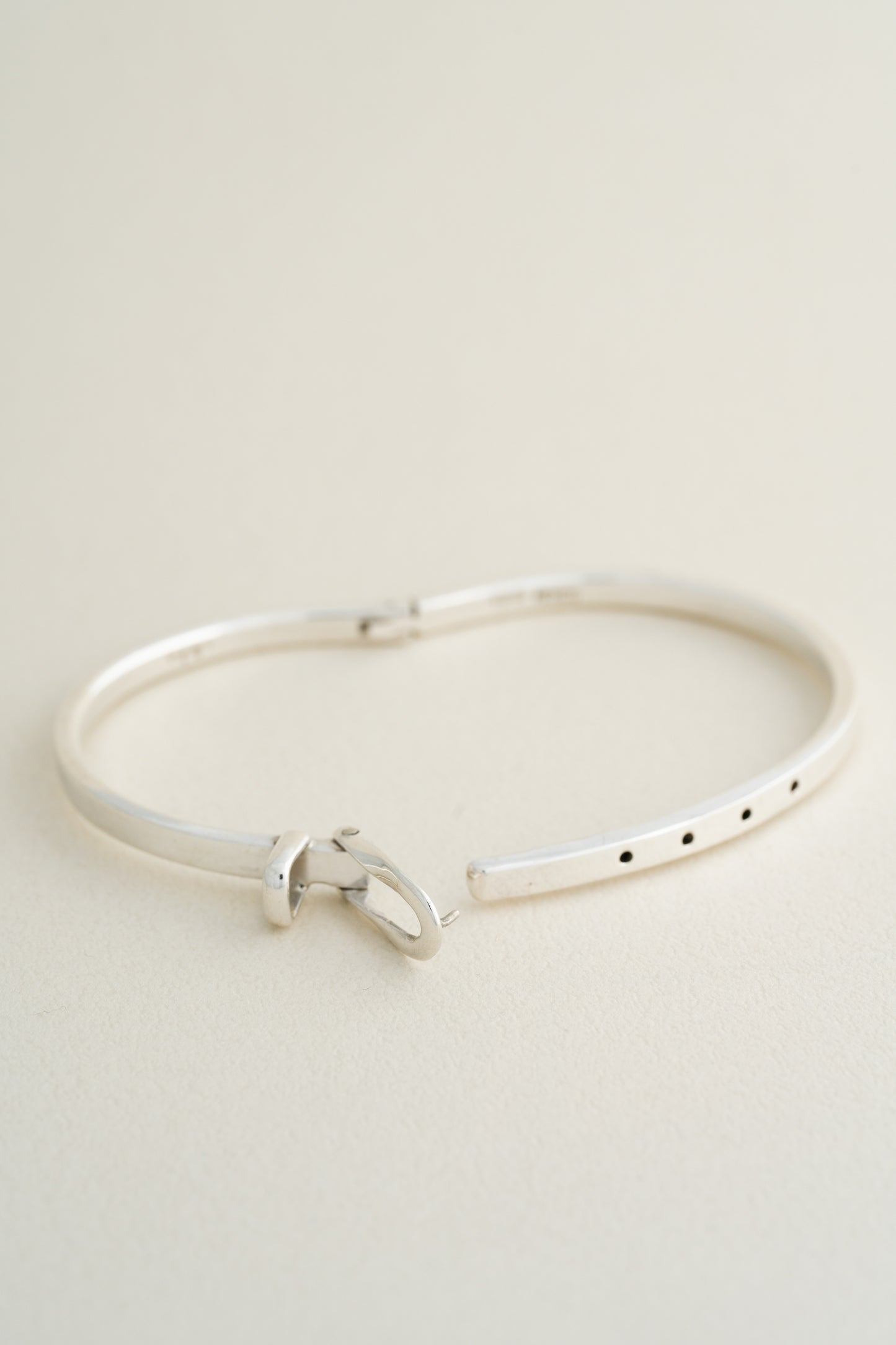 Buckle Bangle (Mexico)