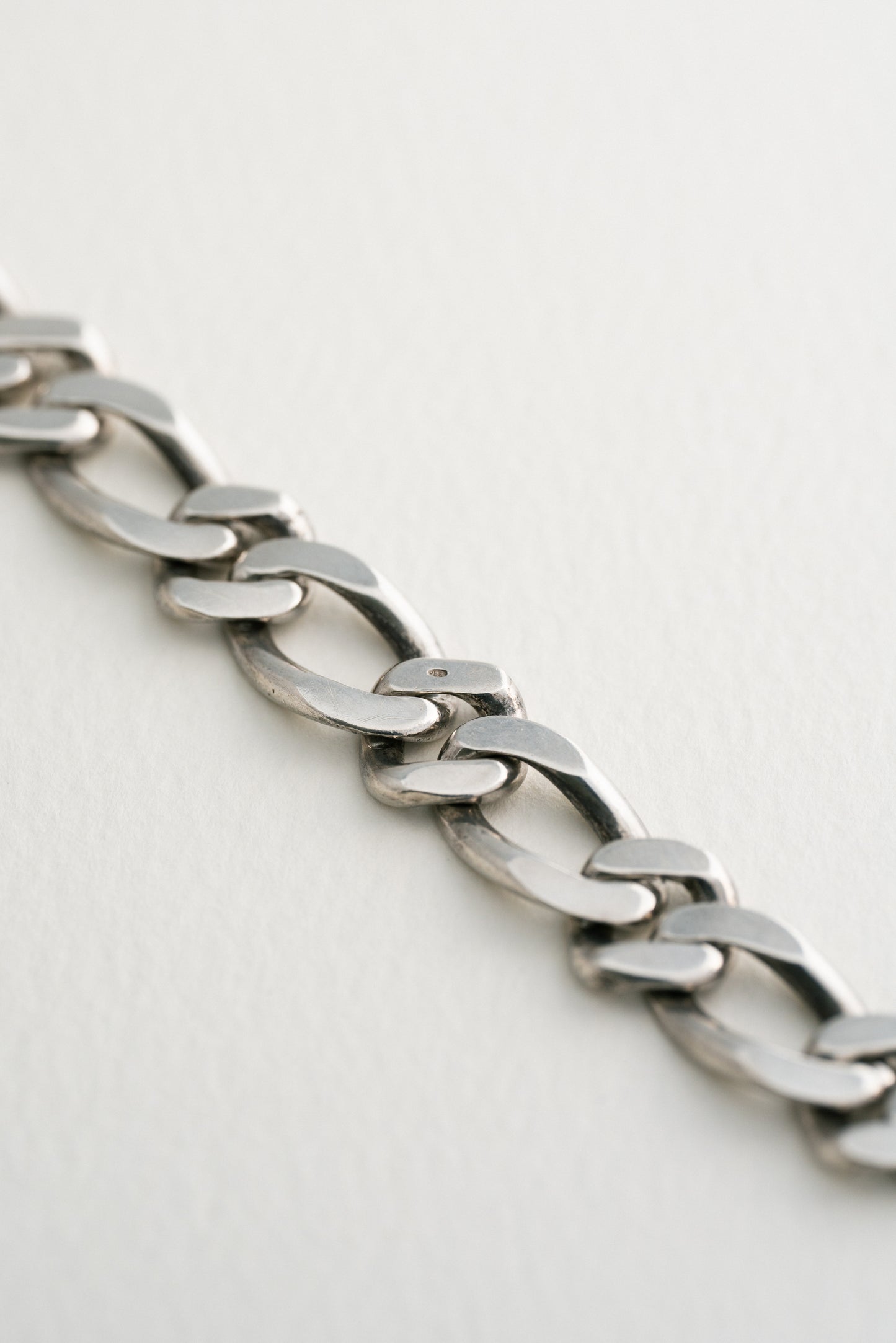 Figaro Chain Bracelet (UK)
