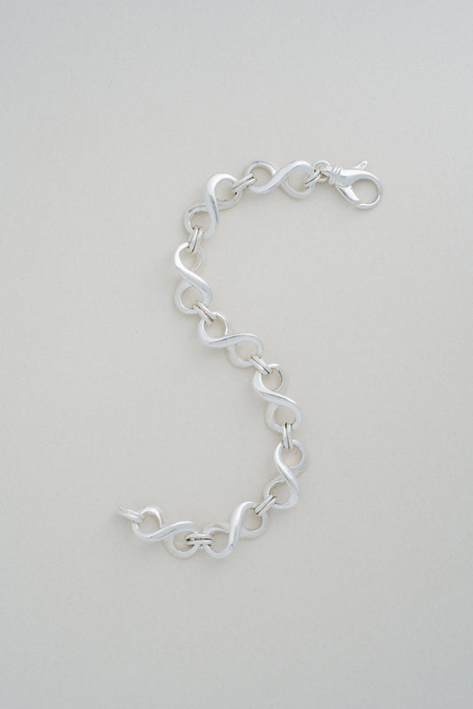 Infinity Link Bracelet (Italy)