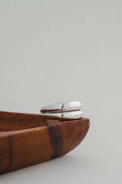 Double Line Ring