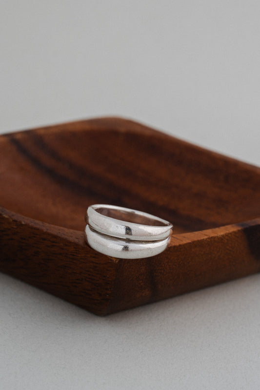 Double Line Ring