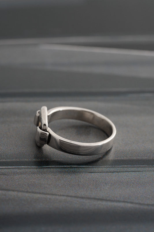 Square Link Design Ring
