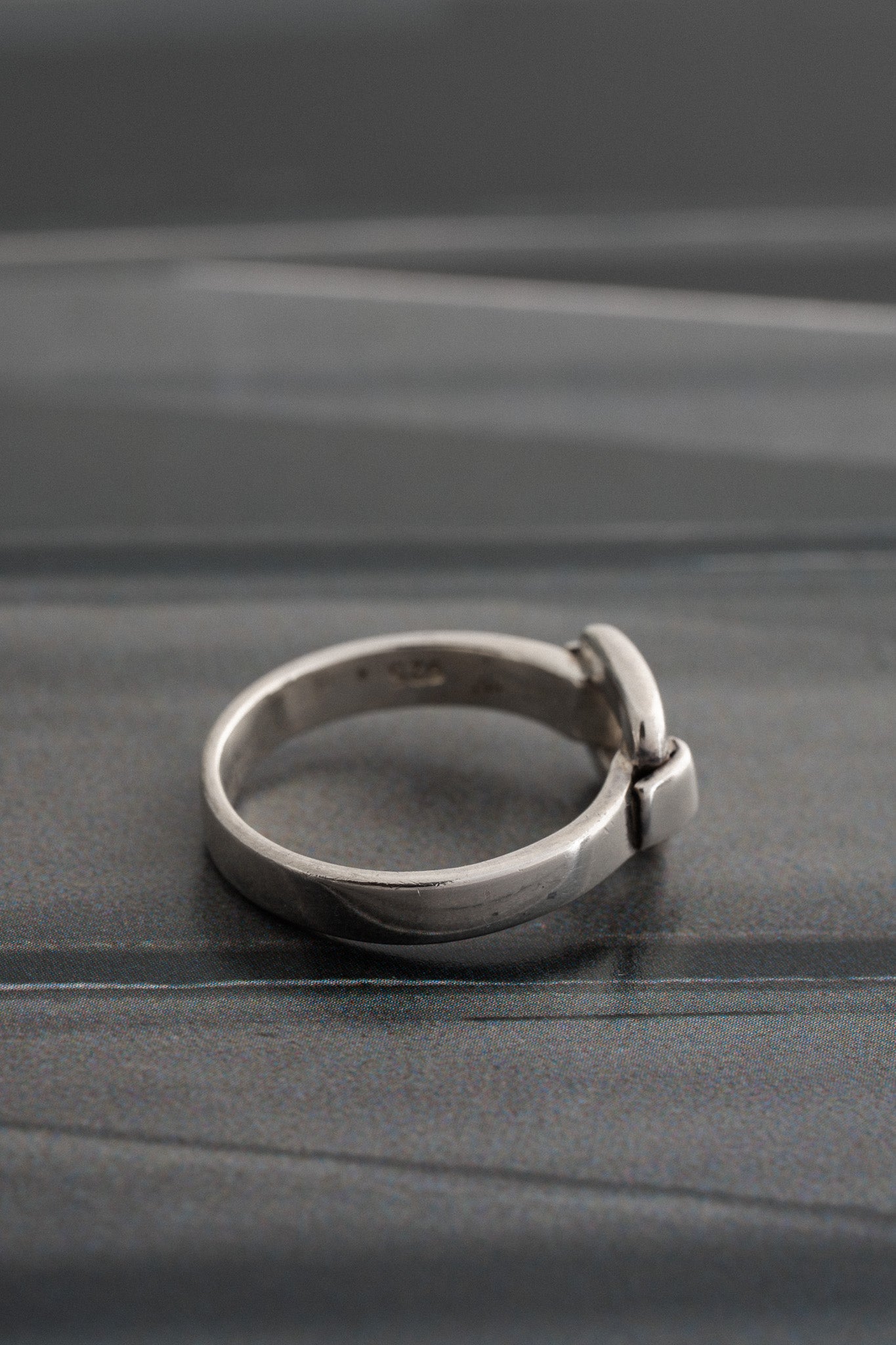 Square Link Design Ring