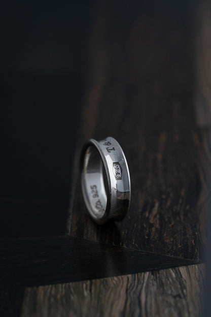 Tiffany & Co.｜1837 Ring