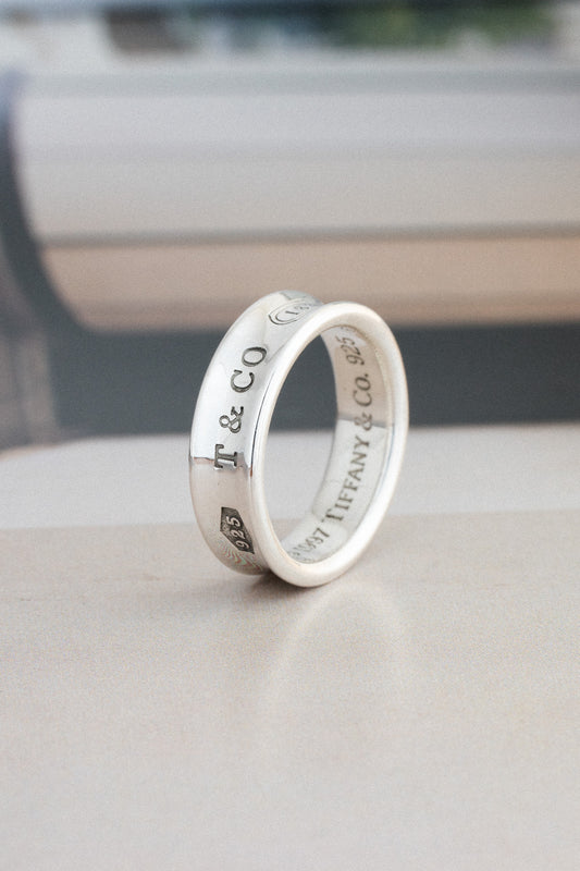 Tiffany & Co.｜1837 Ring