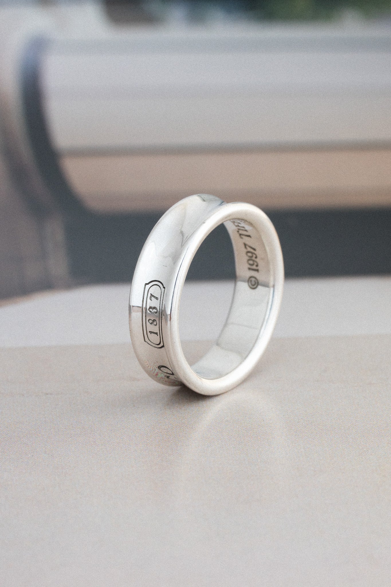 Tiffany & Co.｜1837 Ring