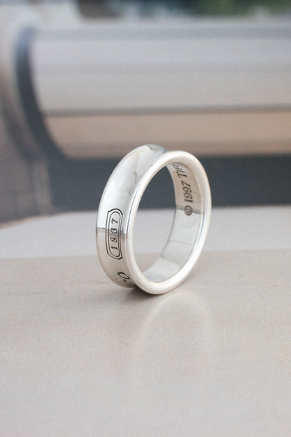 Tiffany & Co.｜1837 Ring
