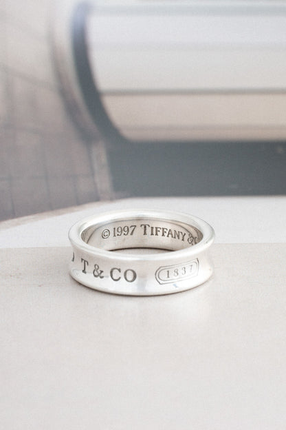 Tiffany & Co.｜1837 Ring