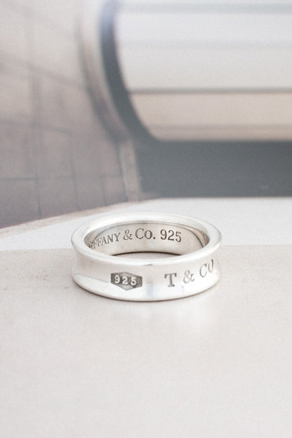 Tiffany & Co.｜1837 Ring