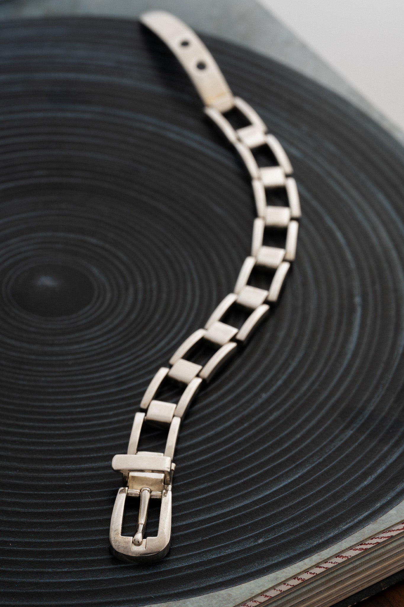 Vintage Buckle Link Bracelet
