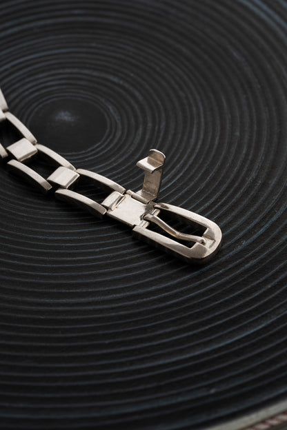 Vintage Buckle Link Bracelet