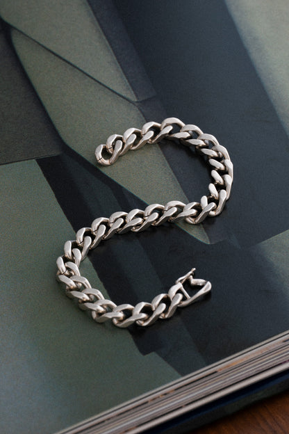 Curb Chain Bracelet