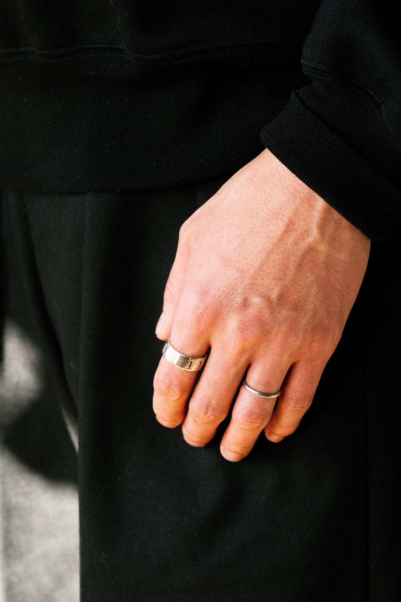 Geometric Cutout Ring