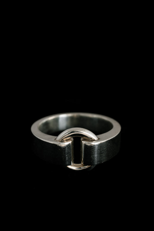 Circle Link Ring