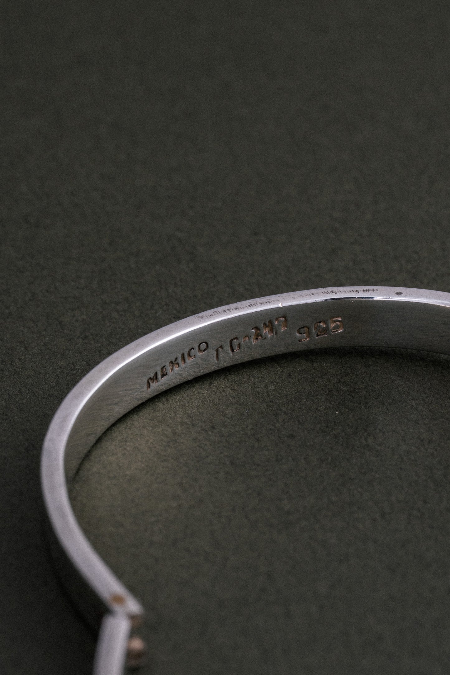 Buckle Bangle (Mexico)