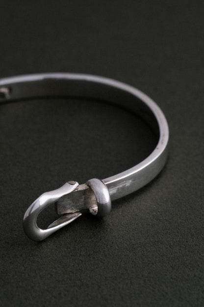 Buckle Bangle (Mexico)