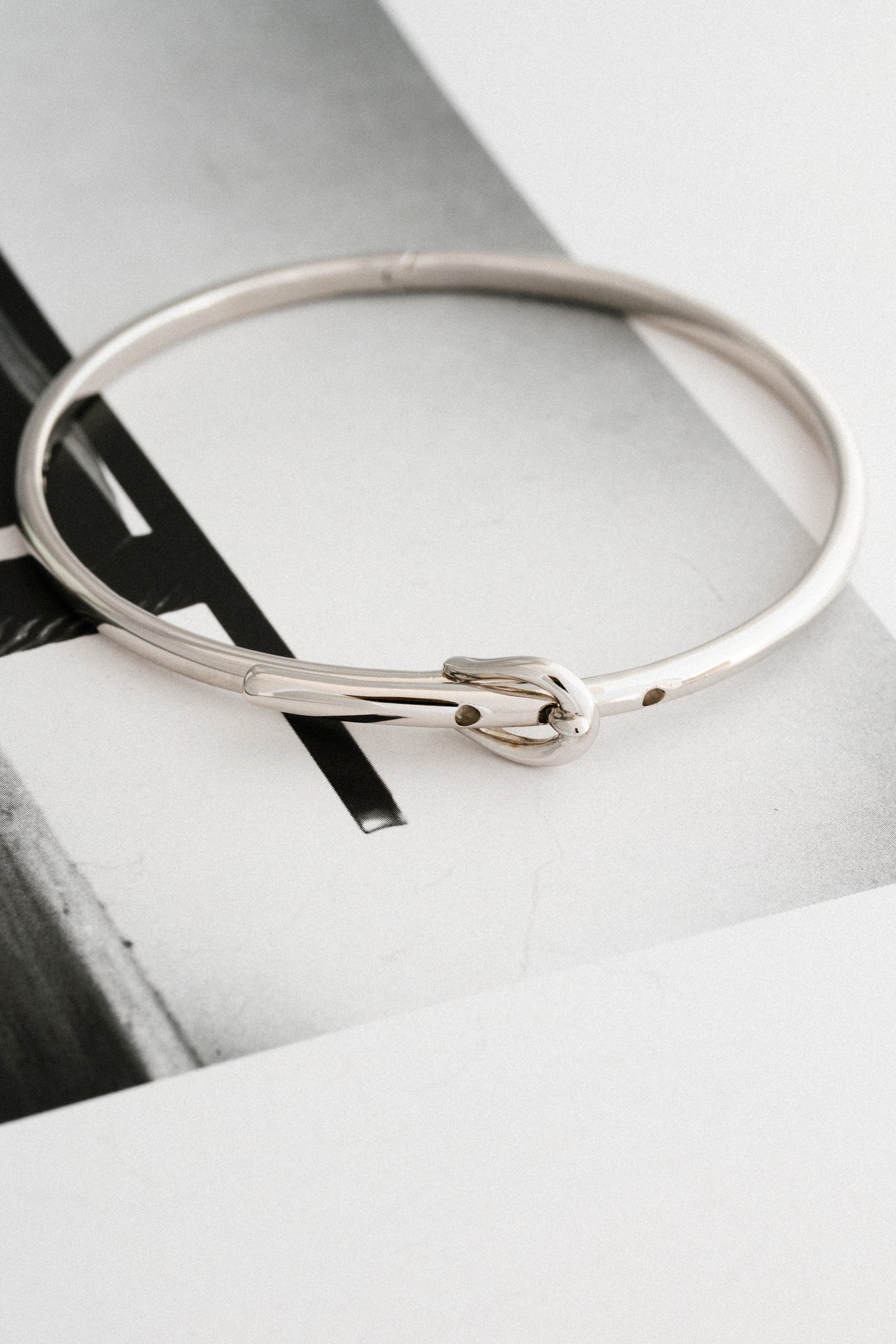 Buckle Motif Bangle (Italy / Vicenza)