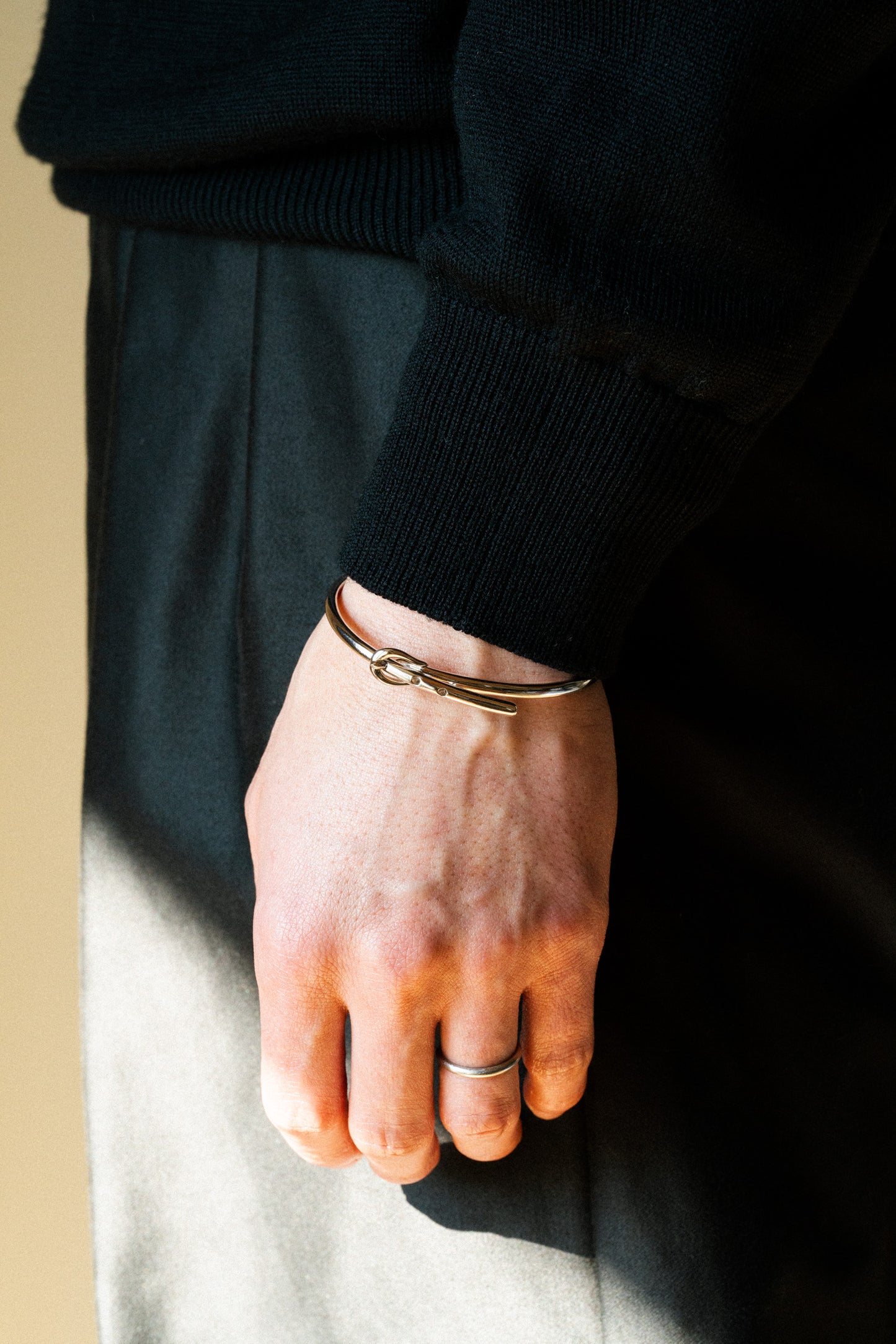 Buckle Motif Bangle (Italy / Vicenza)