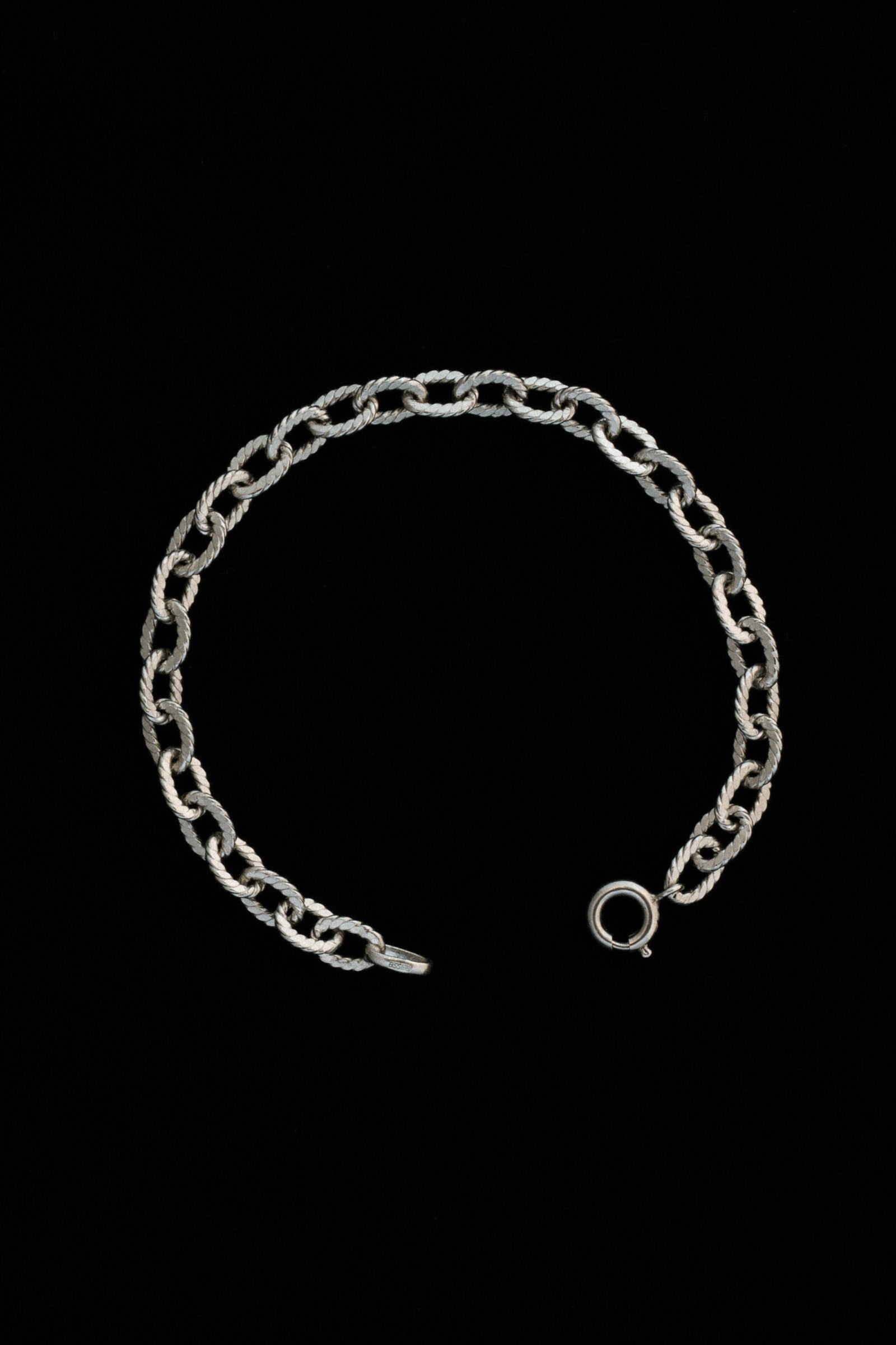 FBM｜Rope Texture Oval Link Bracelet (Germany) – Arphe