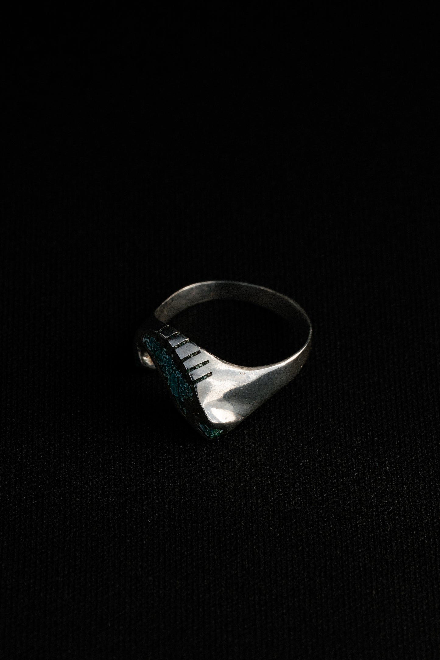 Fish Motif Inlay Ring (Mexico)