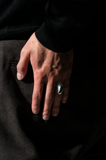 Hans Hansen｜Sculptural Split Ring (Denmark)