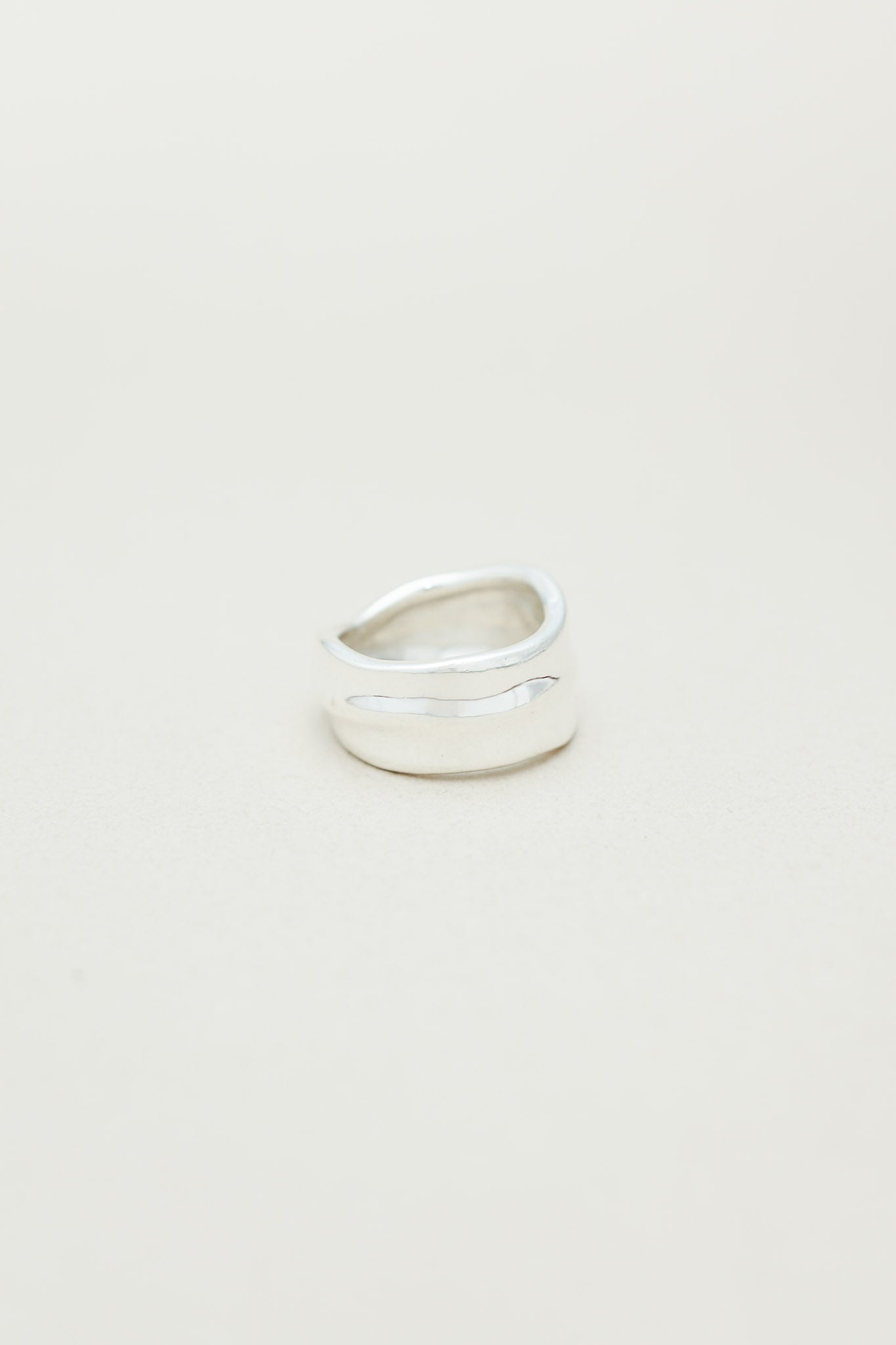 Tiffany & Co.｜Leaf Ring