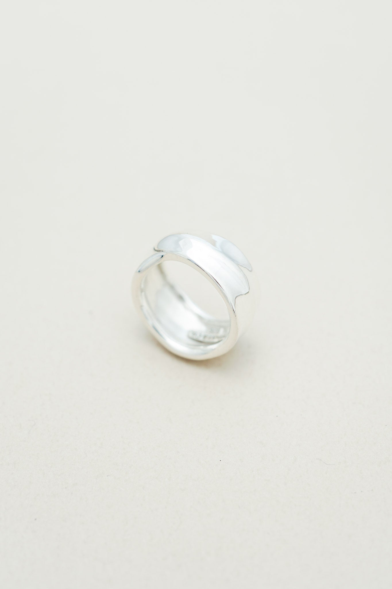Tiffany & Co.｜Leaf Ring