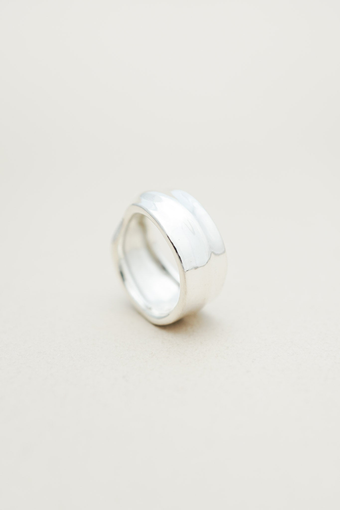 Tiffany & Co.｜Leaf Ring