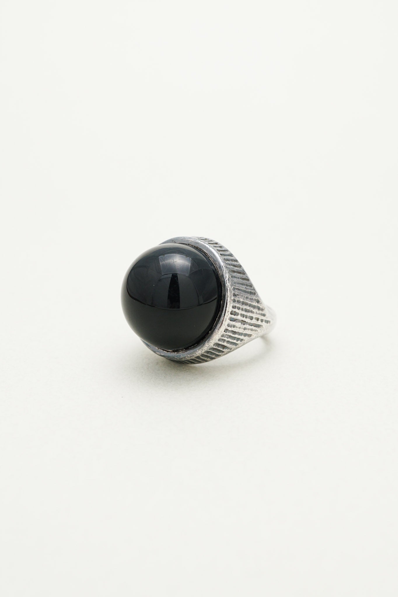 W&S Sørensen｜Oval Black Stone Ring (Denmark)