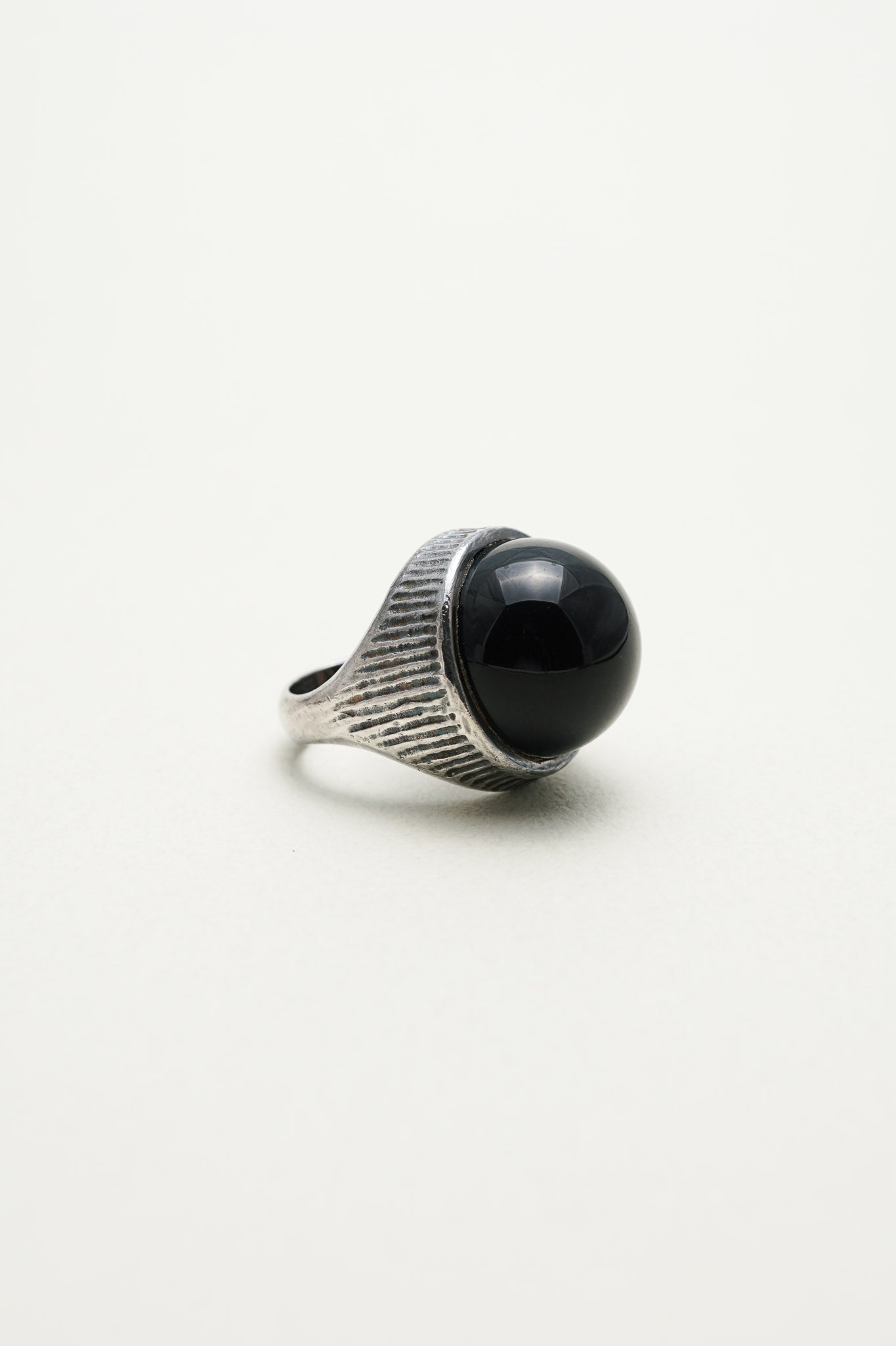 W&S Sørensen｜Oval Black Stone Ring (Denmark)