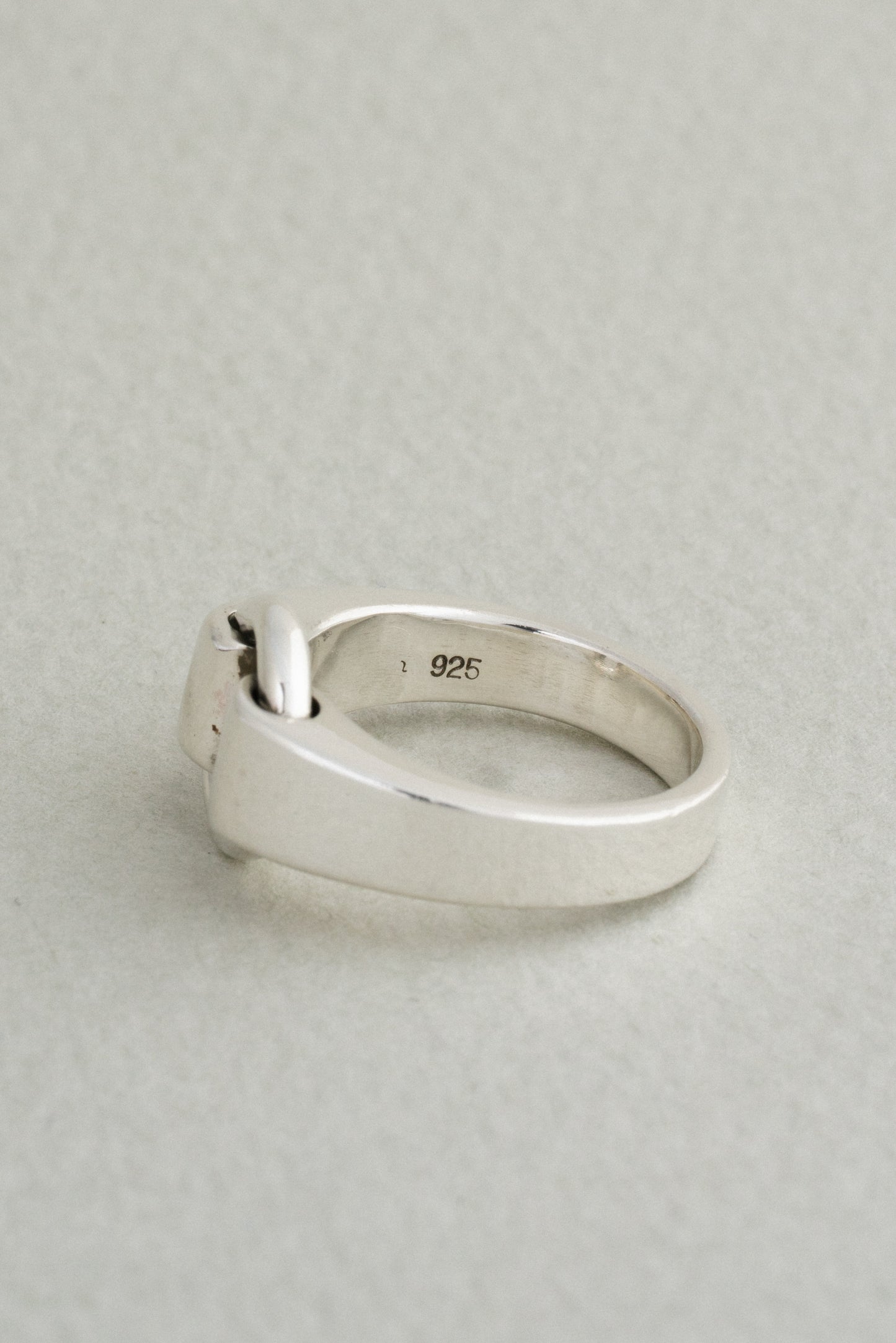 Circle Link Ring