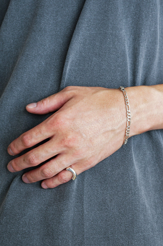 Curved Band Ring