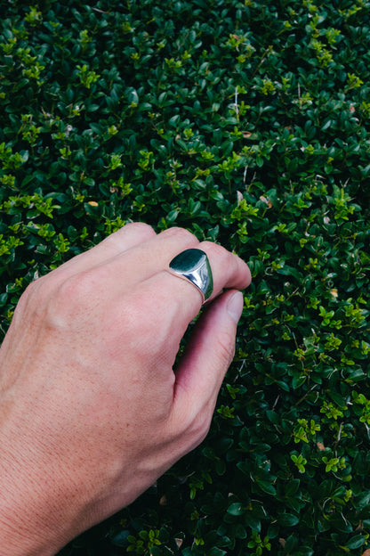 Oval Signet Ring (Mexico)