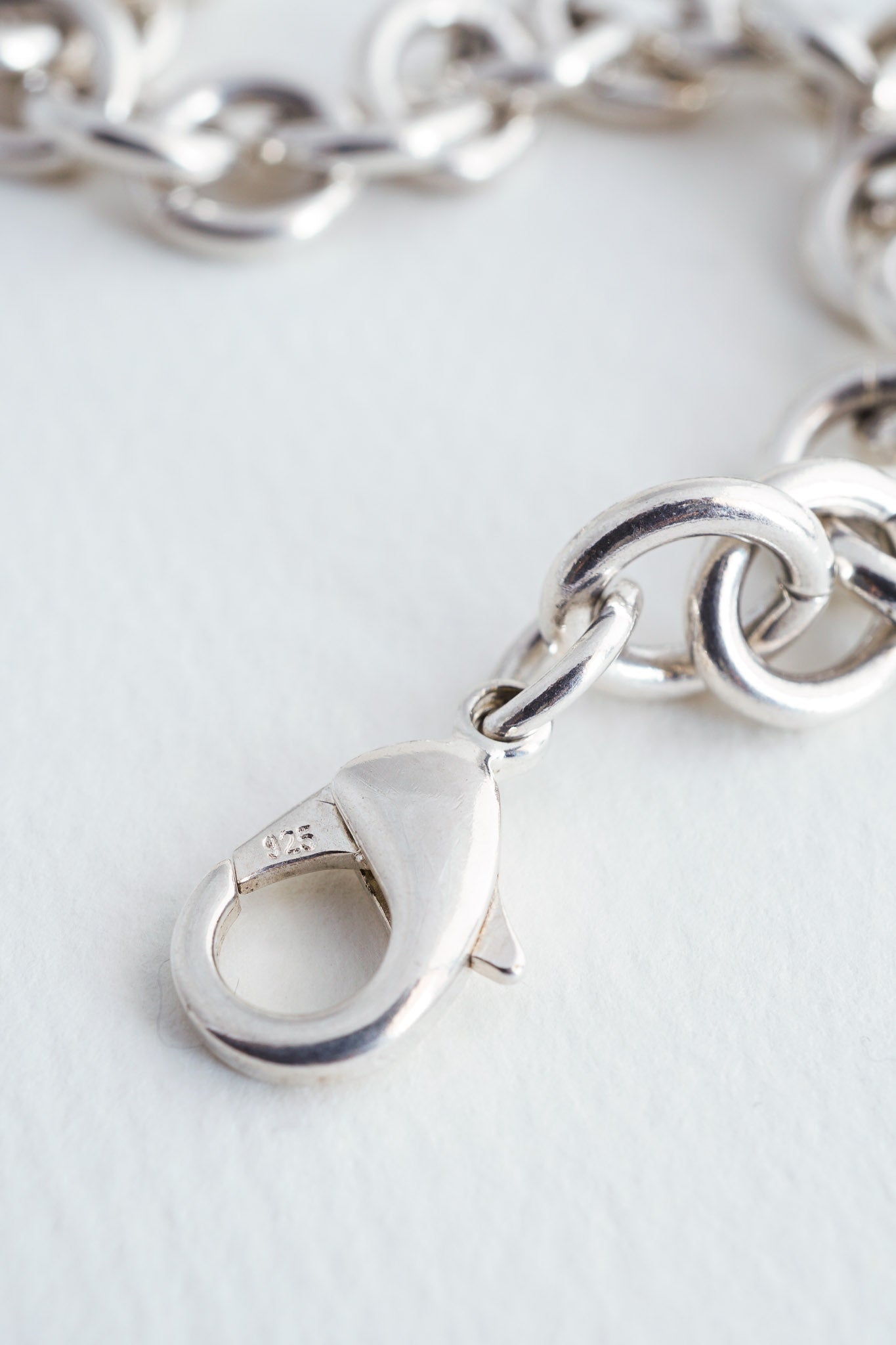 TIFFANY & Co.｜Return to Round Tag Bracelet – Arphe