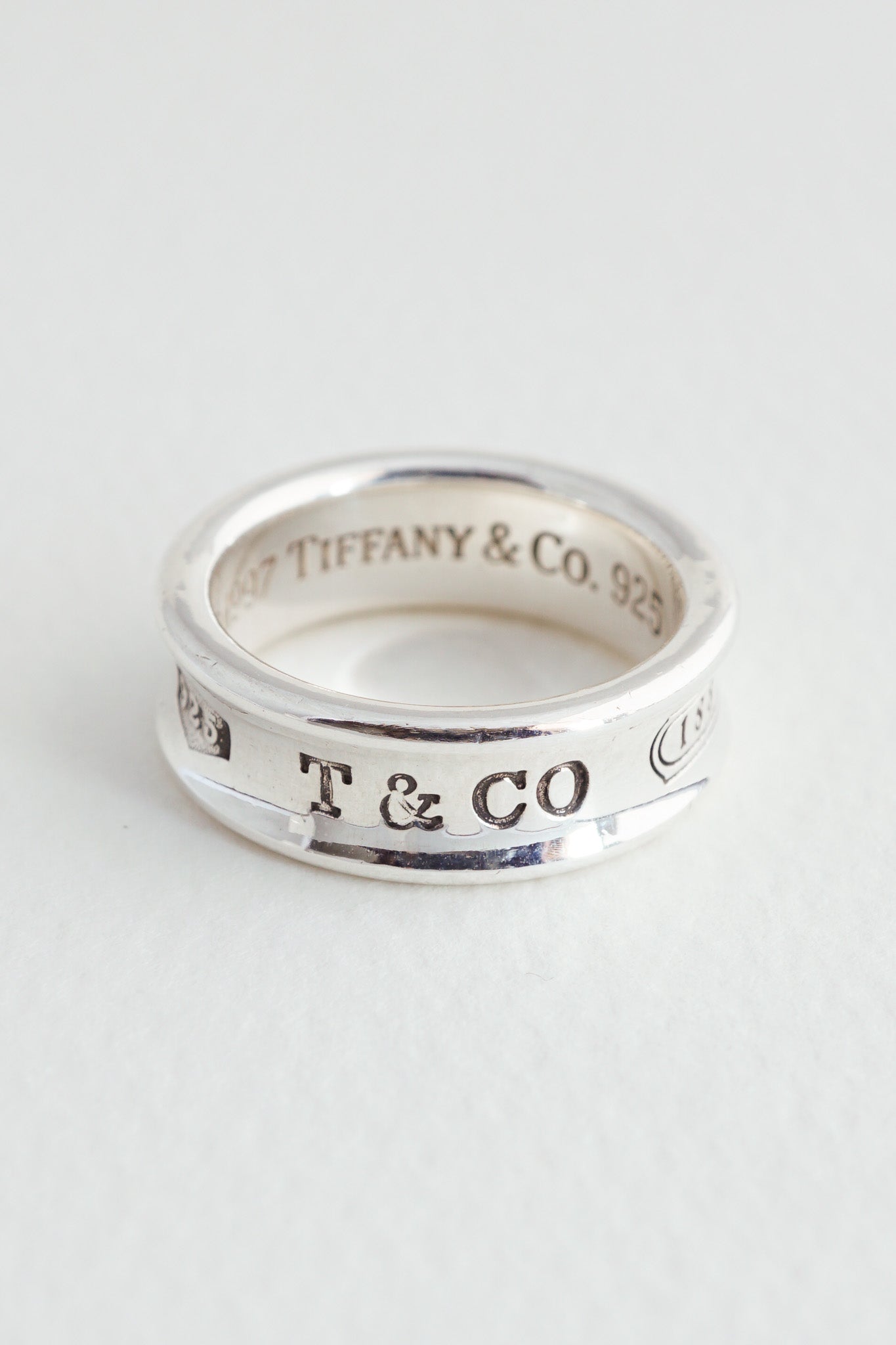 Tiffany & Co.｜1837 Ring