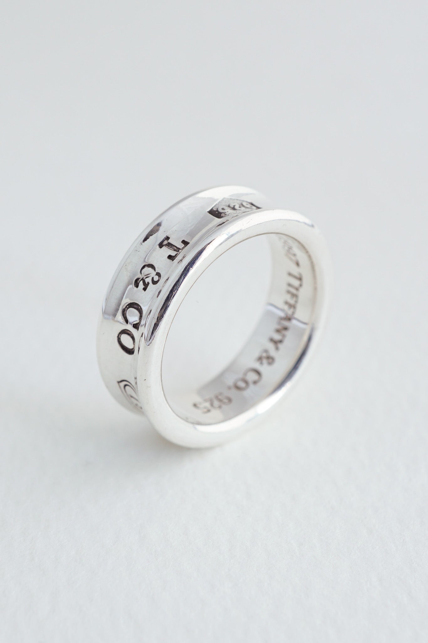 Tiffany & Co.｜1837 Ring