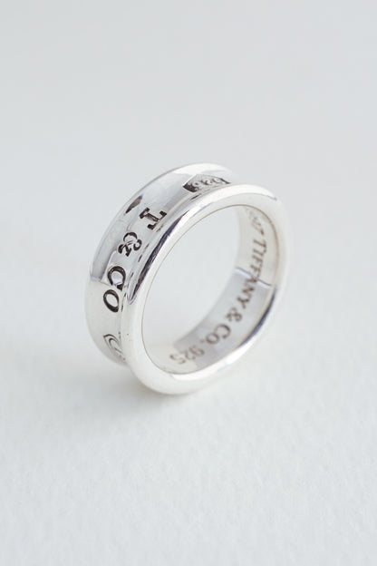 Tiffany & Co.｜1837 Ring