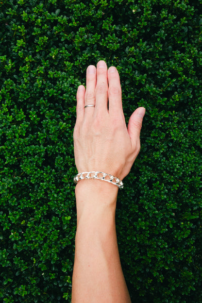 UNOAERRE｜Sculpted Link Silver Bracelet (Italy)
