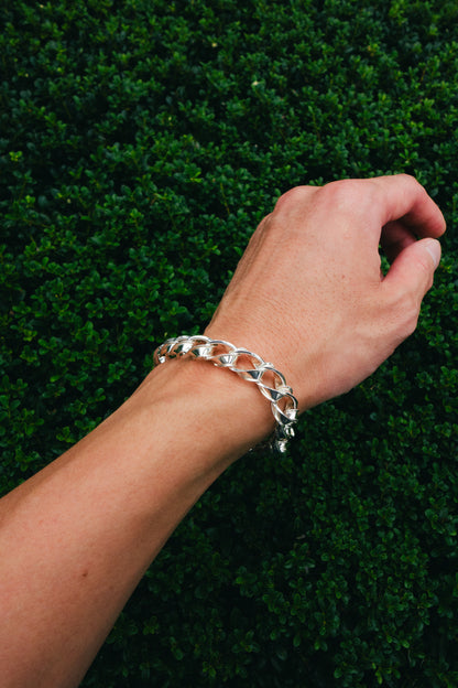 Grooved Oval Link Silver Bracelet (UK)
