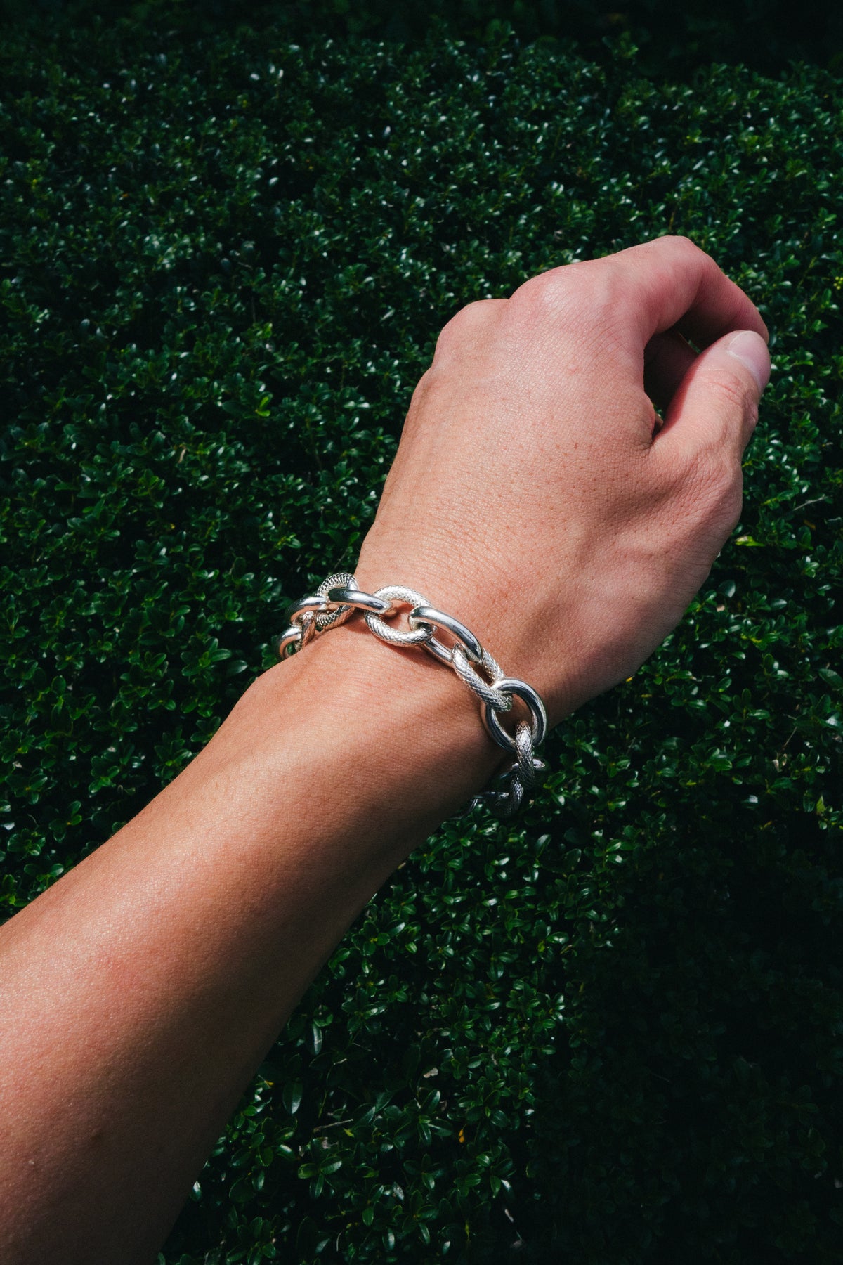 ARMBRUST｜Textured Oval Link Bracelet (USA)