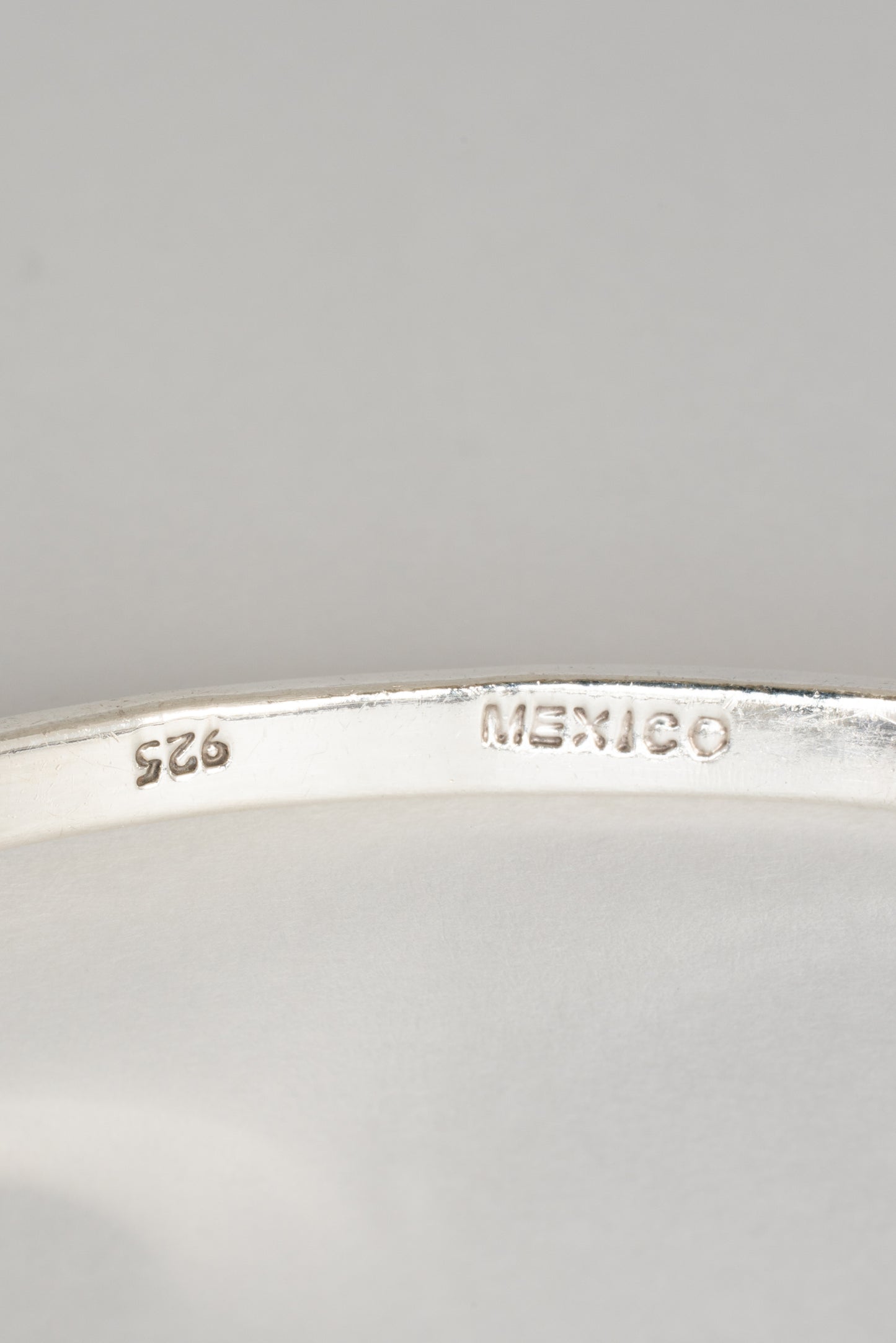 Hook Motif Bangle (Mexico)