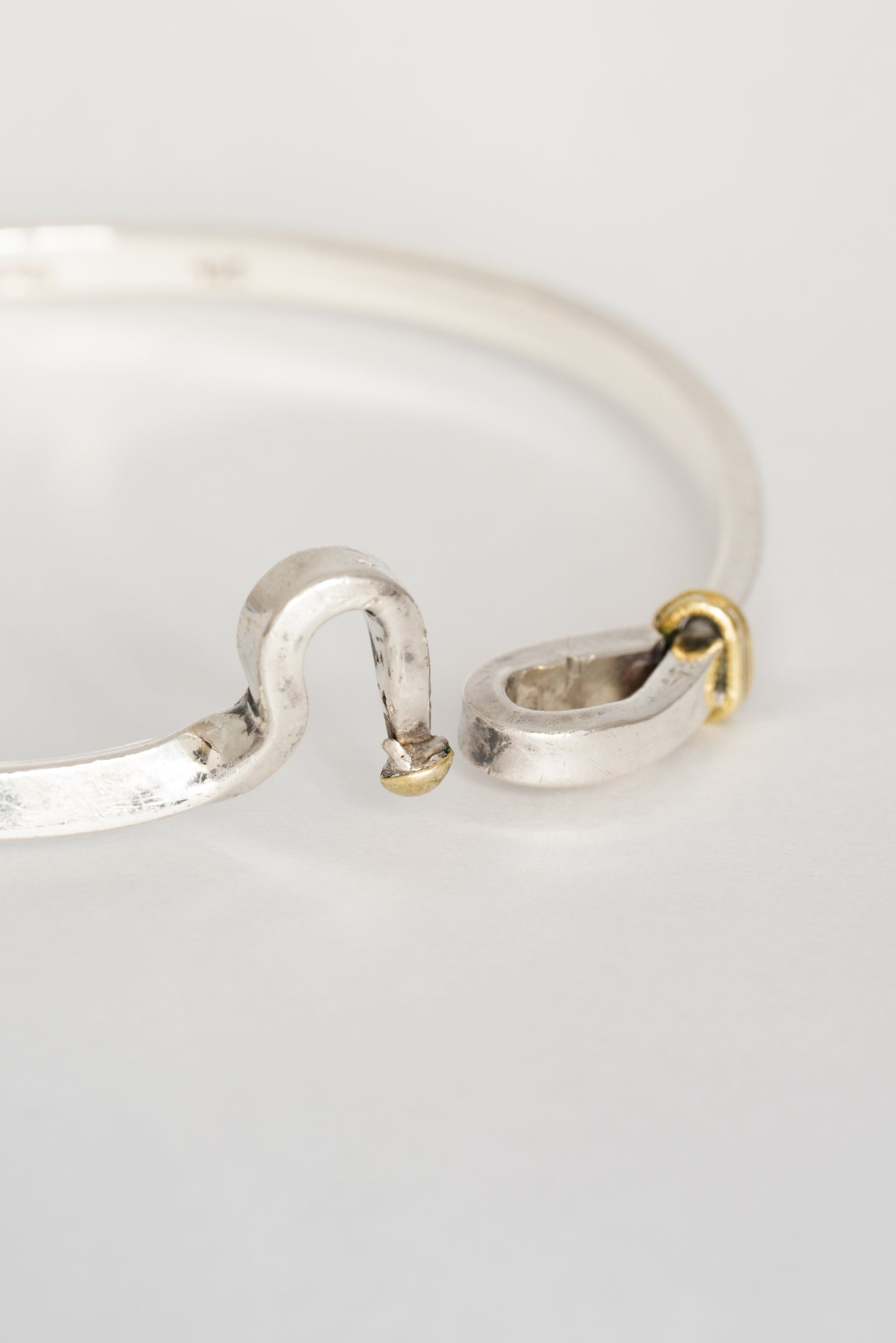 Hook Motif Bangle (Mexico)