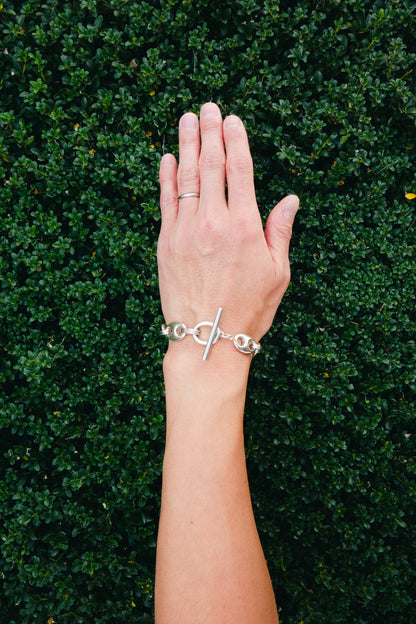 Marina Link Toggle Bracelet (France)