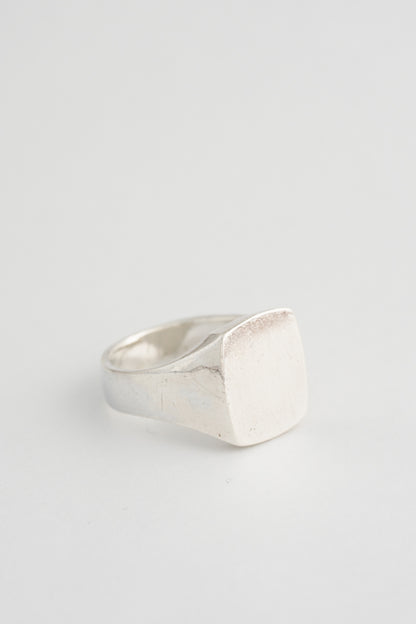 Signet Ring