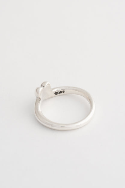 Cross Curve Ring