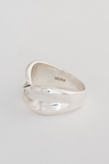 Twisted Ring