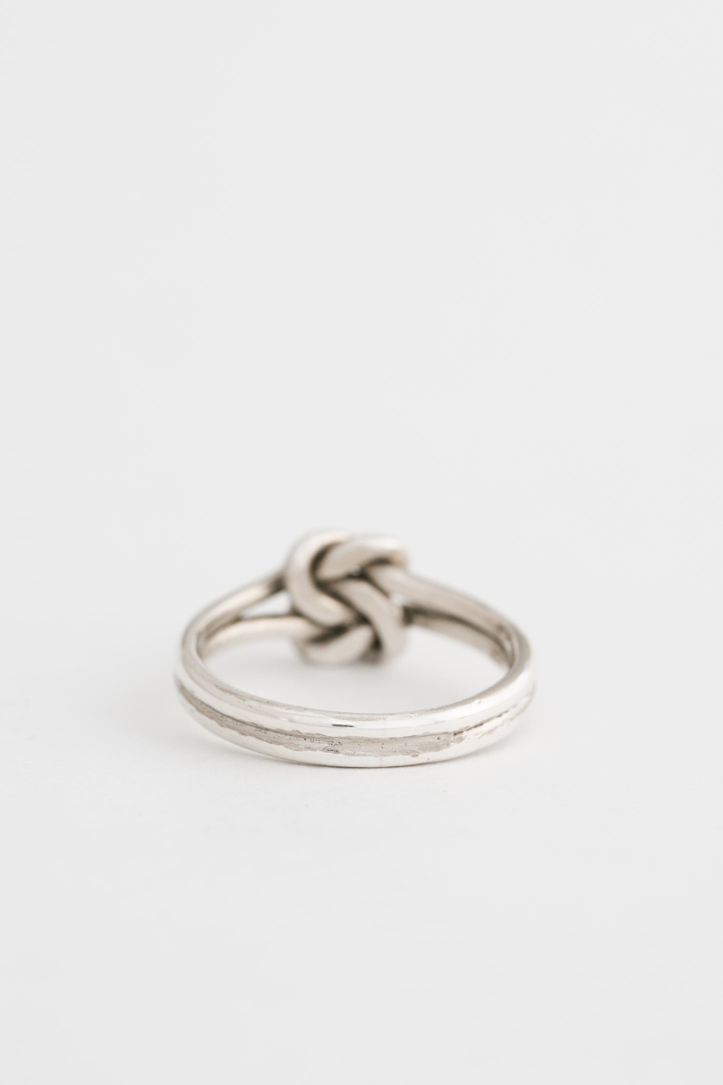 Knot Ring