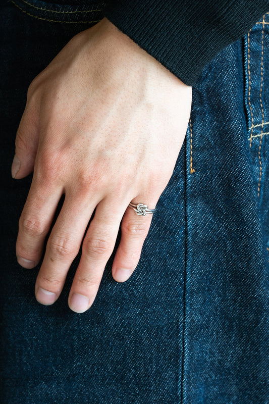 Knot Ring