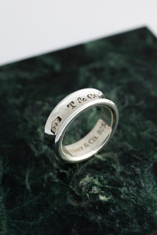 Tiffany & Co.｜1837 Ring